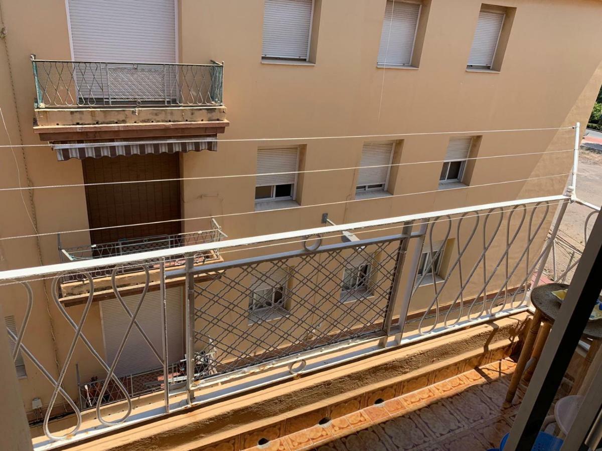La Casa De Los Tres Amigos Sagunto Kültér fotó