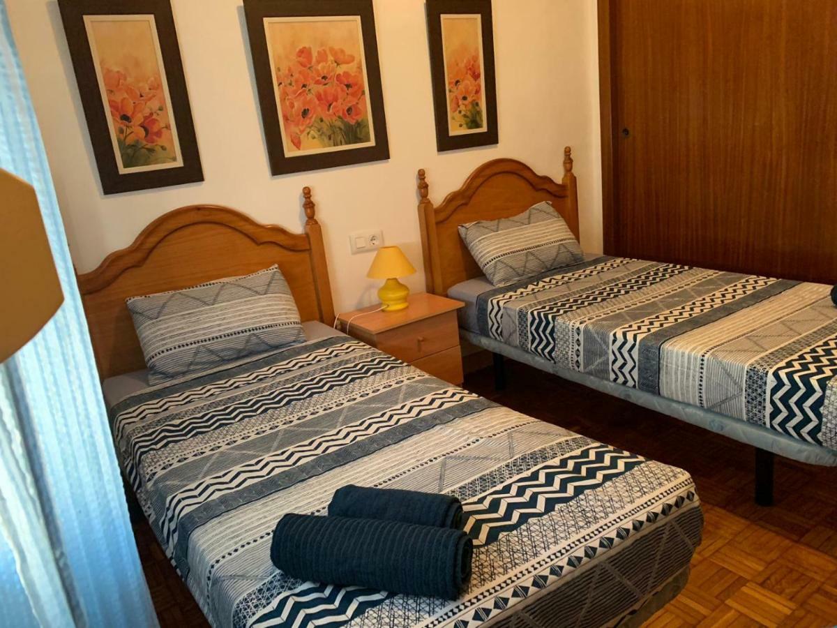 La Casa De Los Tres Amigos Sagunto Kültér fotó